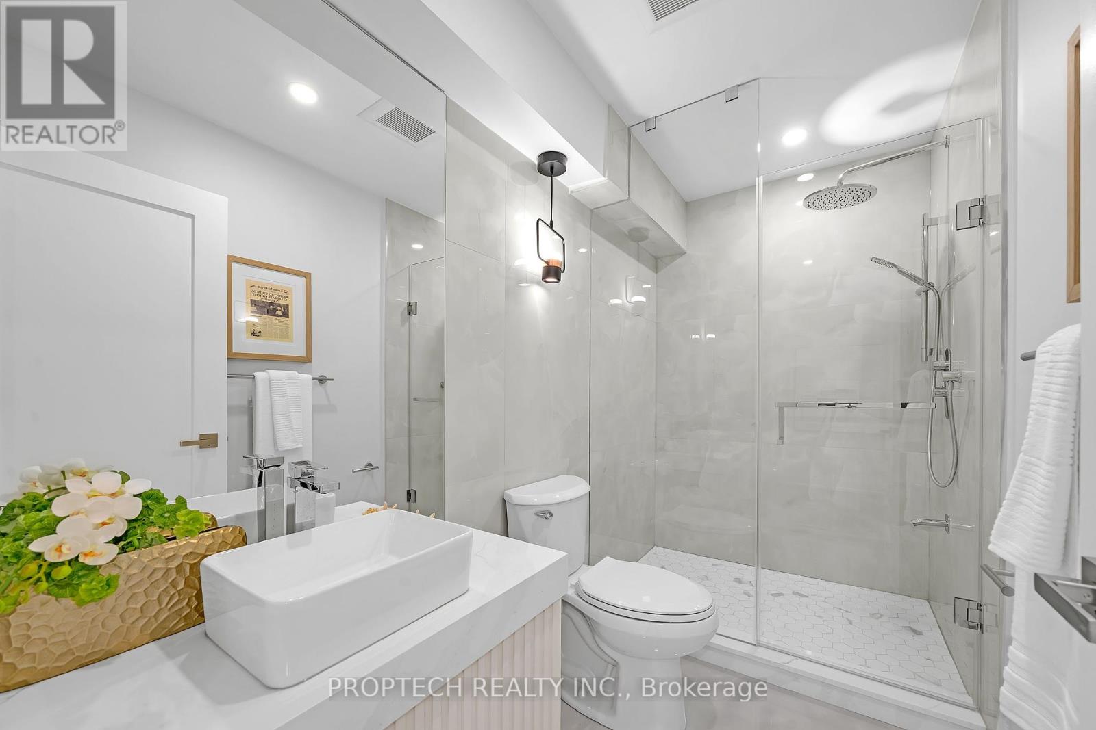5 Trailside Drive, Toronto, Ontario  M2J 2E1 - Photo 16 - C12435543