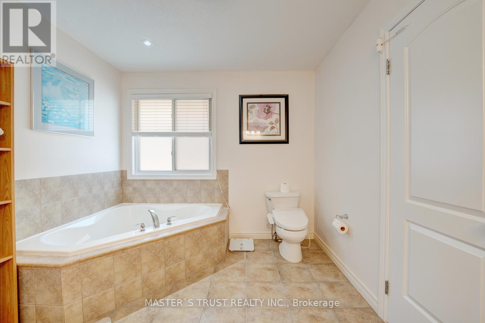 5 Howden Crescent, Guelph, Ontario  N1L 1T2 - Photo 24 - X12432801