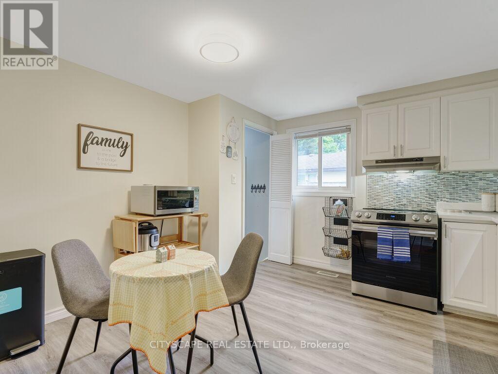 221 Kribs Street, Cambridge, Ontario  N3C 3A4 - Photo 14 - X12435841