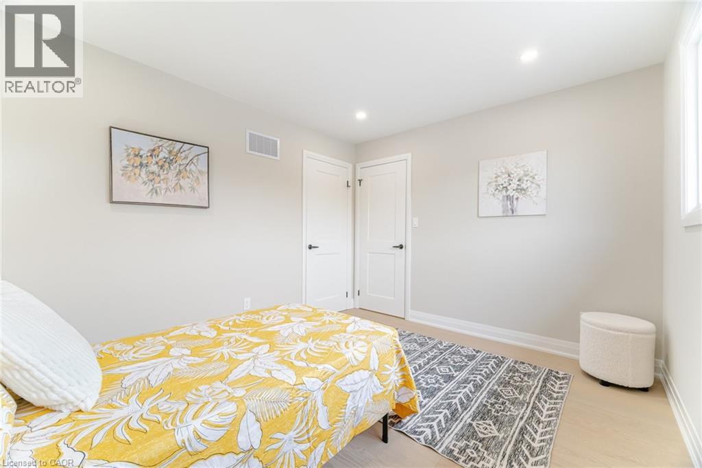 2392 Arnold Crescent, Burlington, Ontario  L7P 4G3 - Photo 32 - 40756775