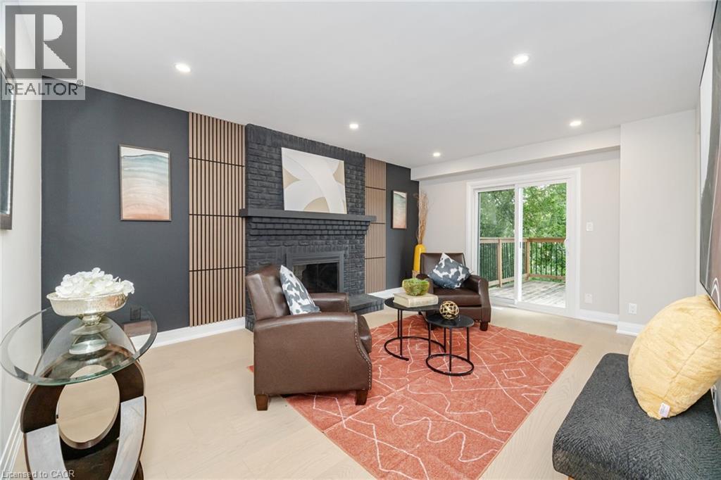 2392 Arnold Crescent, Burlington, Ontario  L7P 4G3 - Photo 6 - 40756775