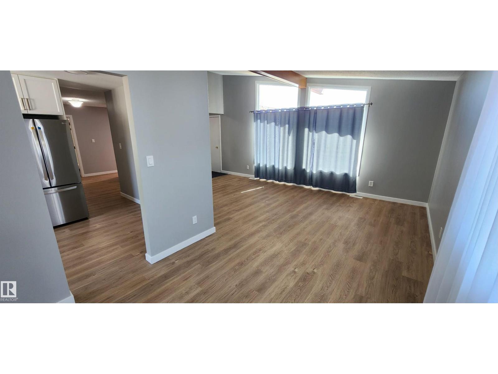 11436 143 Av Nw, Edmonton, Alberta  T5X 1L6 - Photo 4 - E4458493