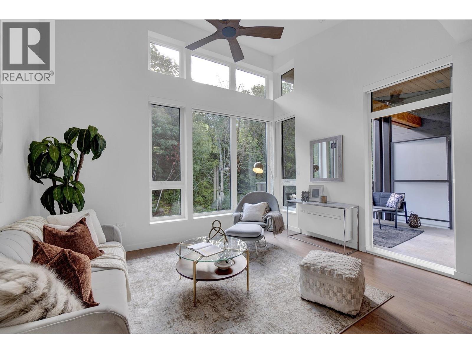 612 1506 SCOTT CRESCENT, Squamish, British Columbia