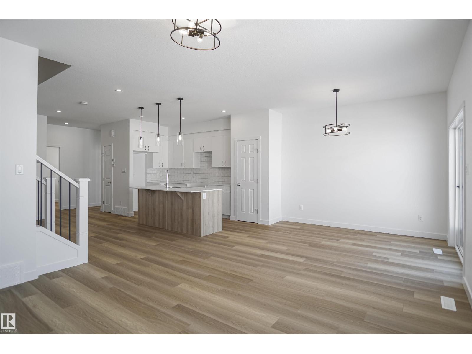 17928 70 St Nw, Edmonton, Alberta  T5Z 0V6 - Photo 5 - E4460149