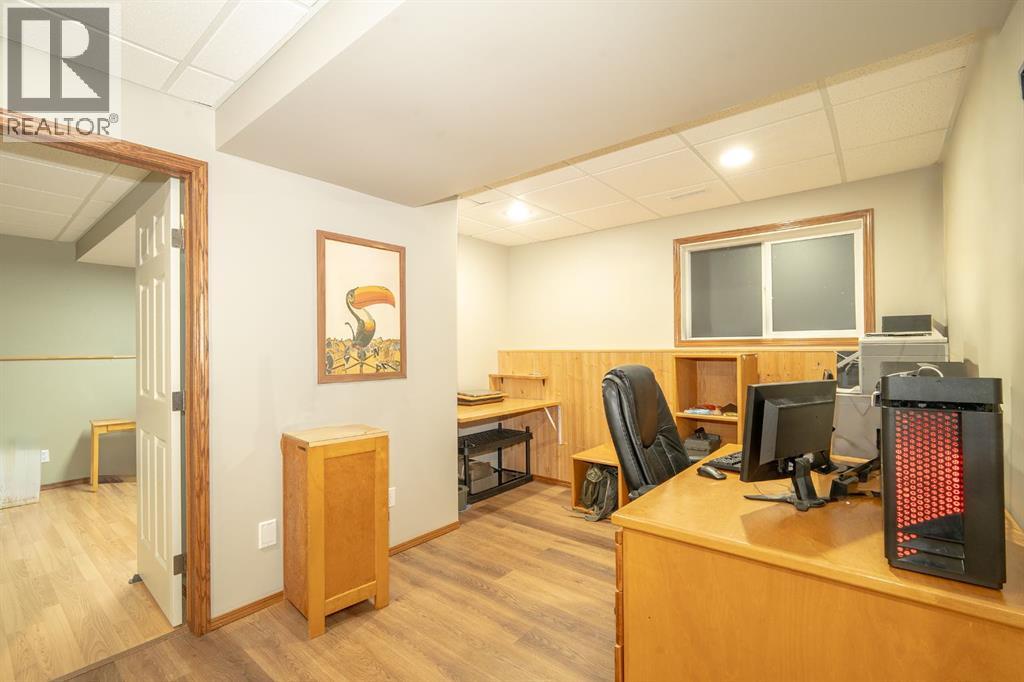6304 59 Street, Ponoka, Alberta  T4J 1V5 - Photo 33 - A2250592