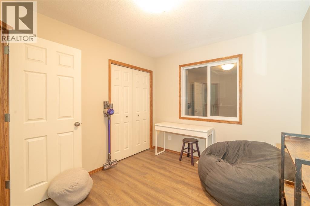 6304 59 Street, Ponoka, Alberta  T4J 1V5 - Photo 25 - A2250592