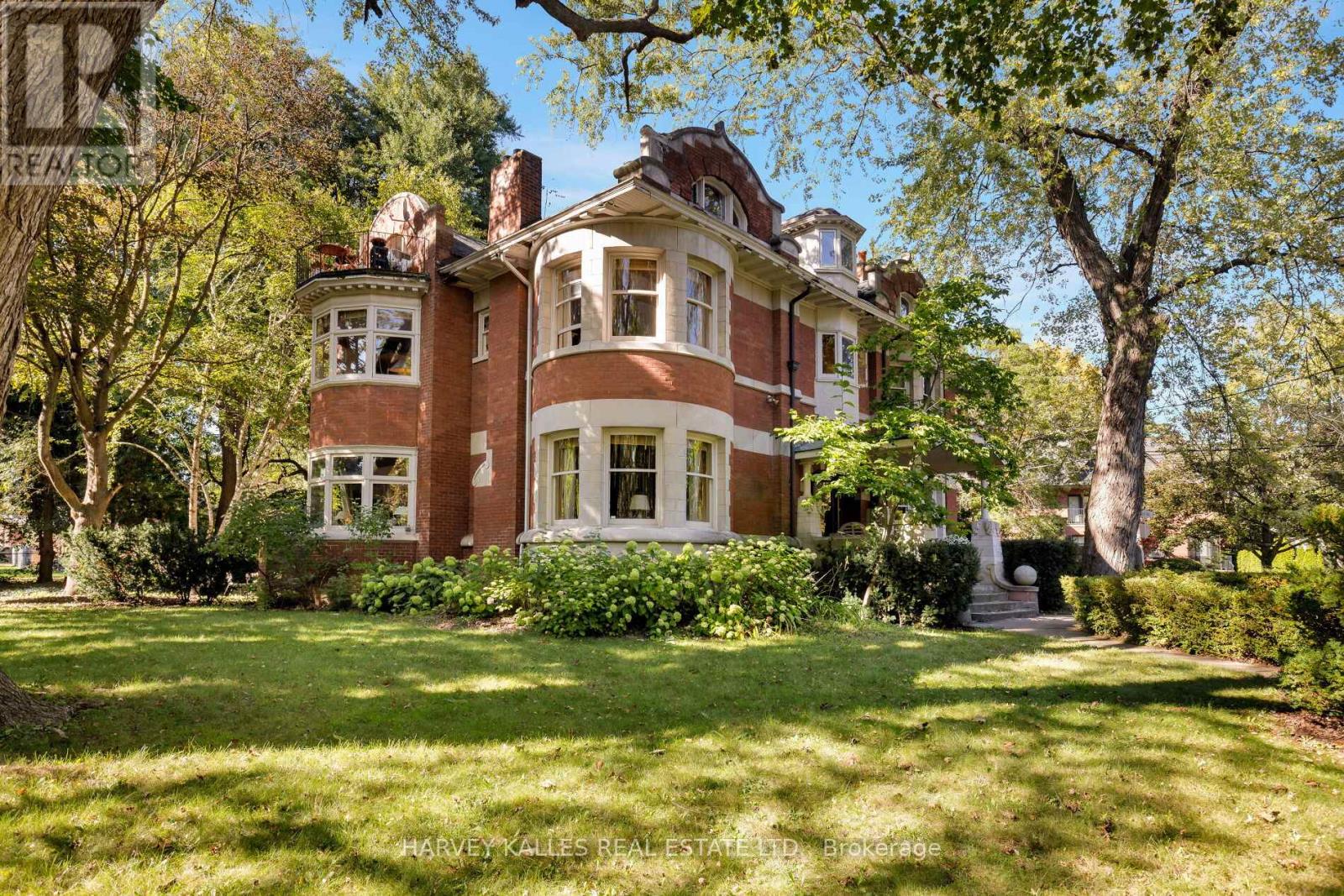 114 Glen Road, Toronto, Ontario  M4W 2V9 - Photo 3 - C12435116