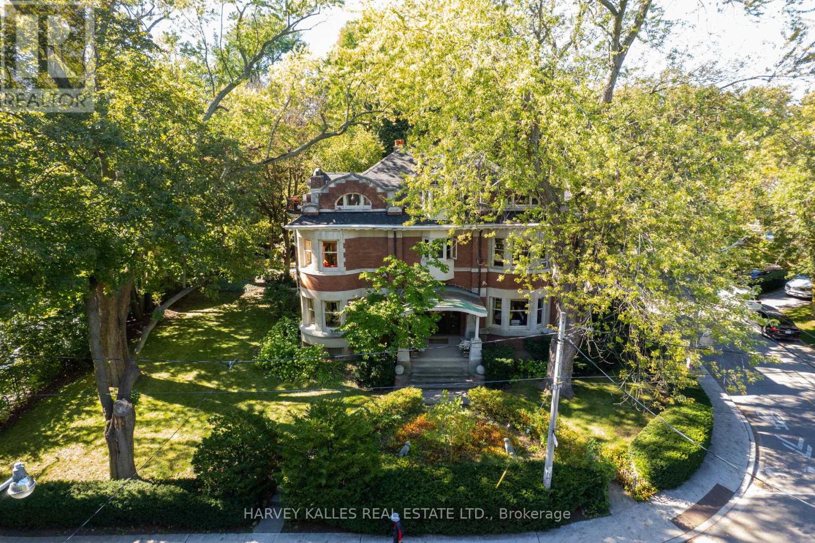 114 Glen Road, Toronto, Ontario  M4W 2V9 - Photo 45 - C12435116