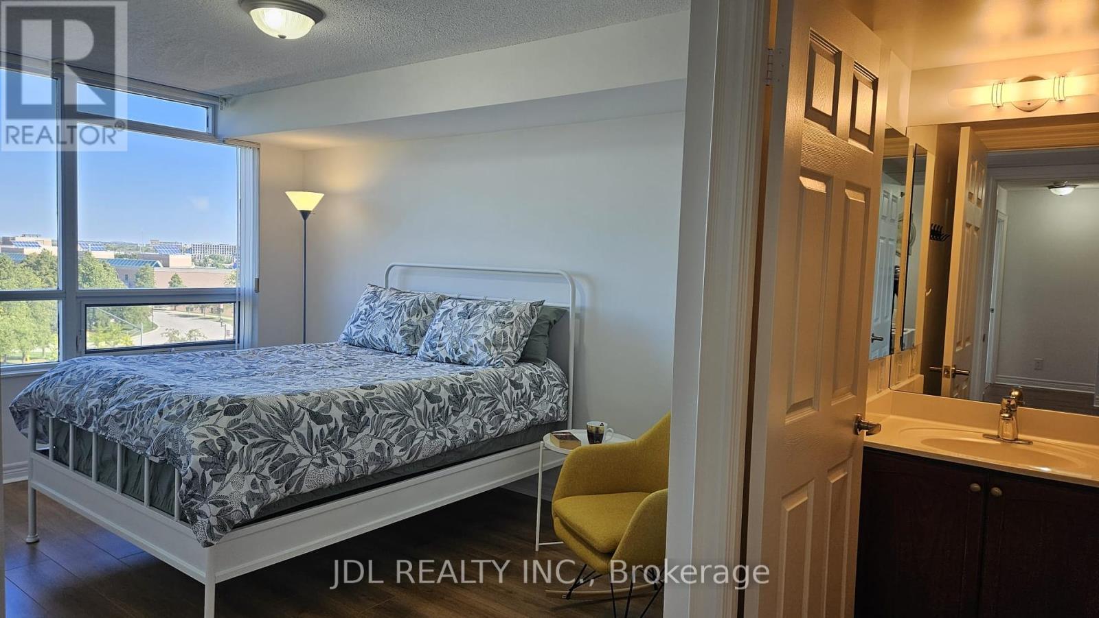 718 - 33 Cox Boulevard, Markham, Ontario  L3R 8A6 - Photo 14 - N12435850