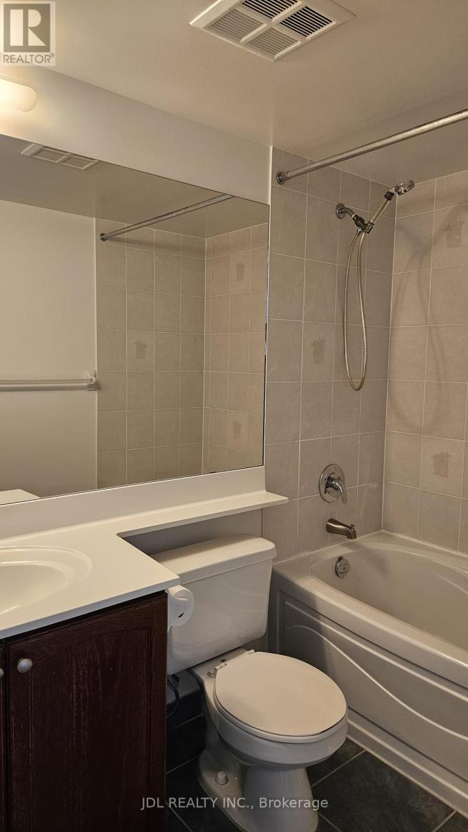 718 - 33 Cox Boulevard, Markham, Ontario  L3R 8A6 - Photo 19 - N12435850
