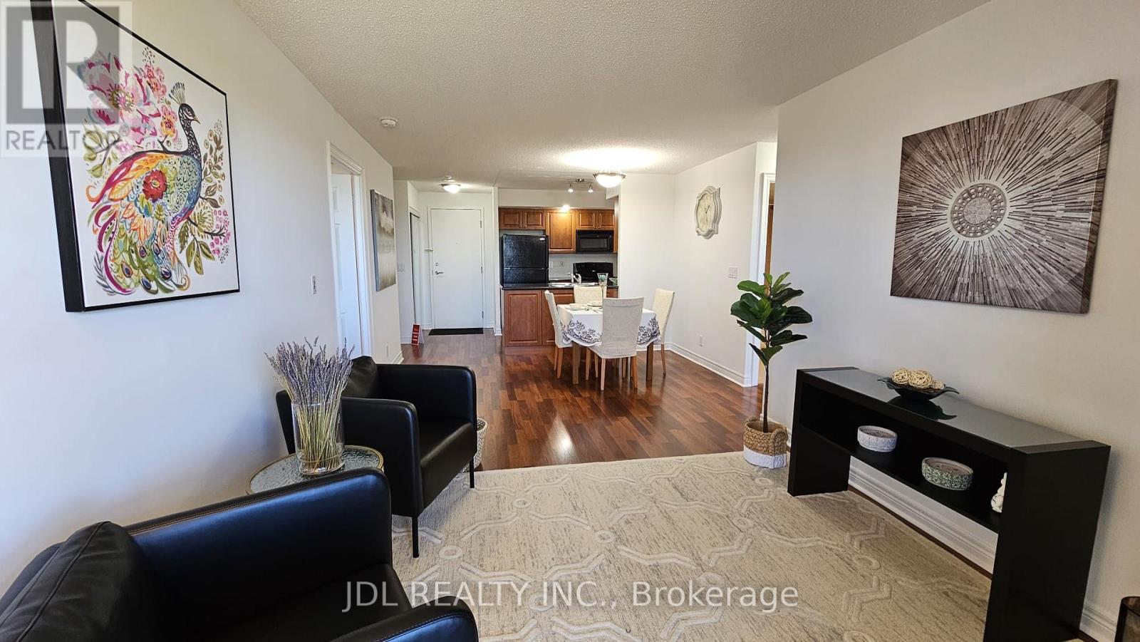 718 - 33 Cox Boulevard, Markham, Ontario  L3R 8A6 - Photo 6 - N12435850