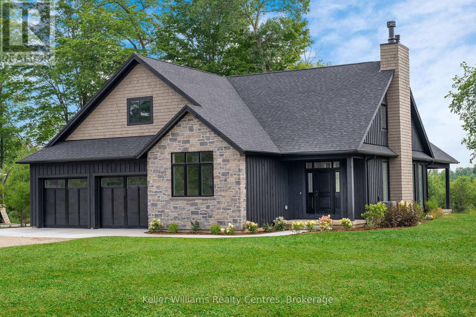 104 Butternut Court, Grey Highlands, Ontario  N0C 1H0 - Photo 2 - X12390299