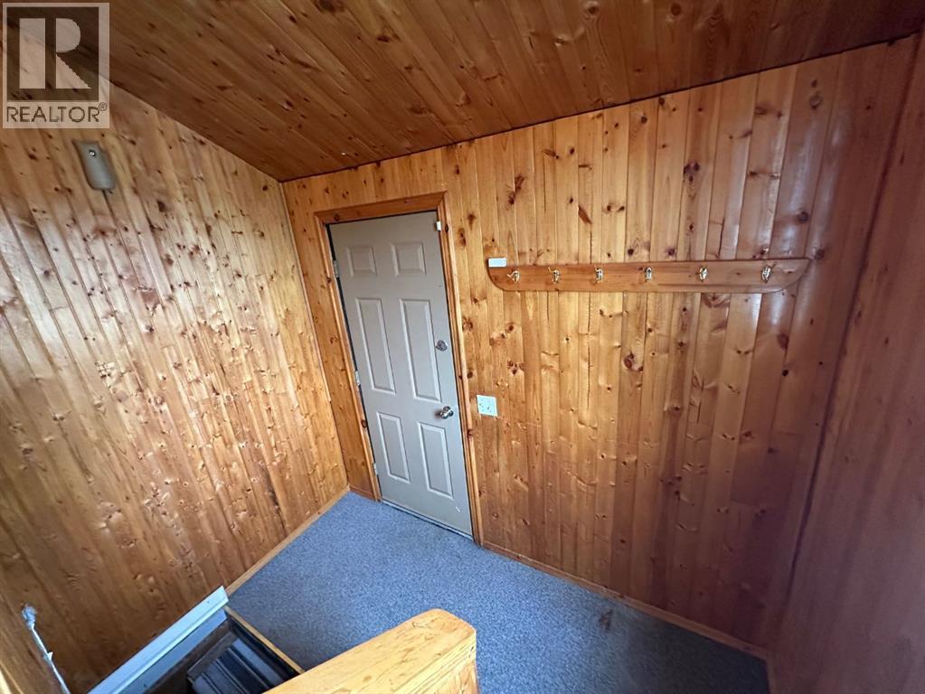 109 First Avenue S, Wimborne, Alberta  T0M 2G0 - Photo 21 - A2221008