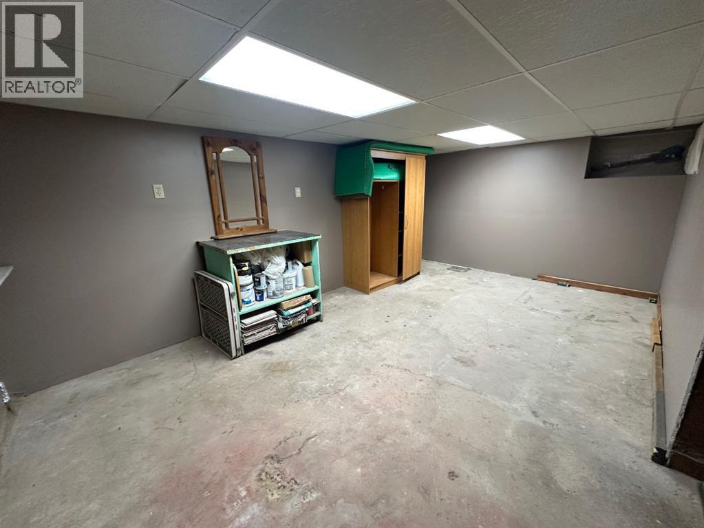 109 First Avenue S, Wimborne, Alberta  T0M 2G0 - Photo 46 - A2221008