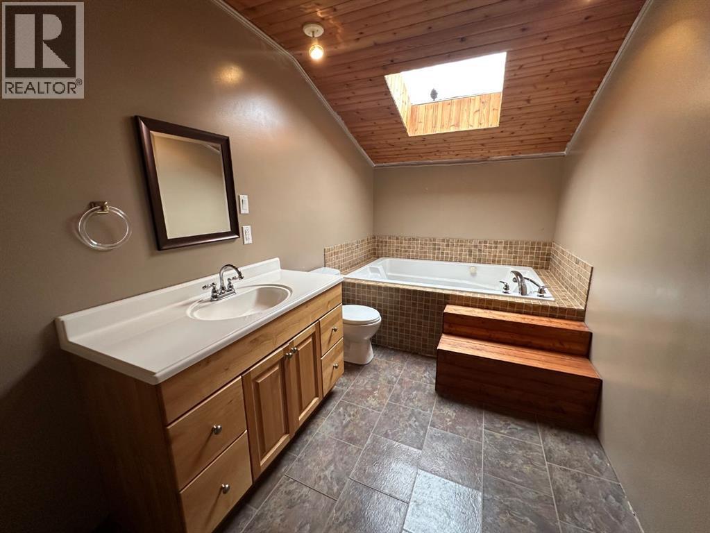 109 First Avenue S, Wimborne, Alberta  T0M 2G0 - Photo 42 - A2221008