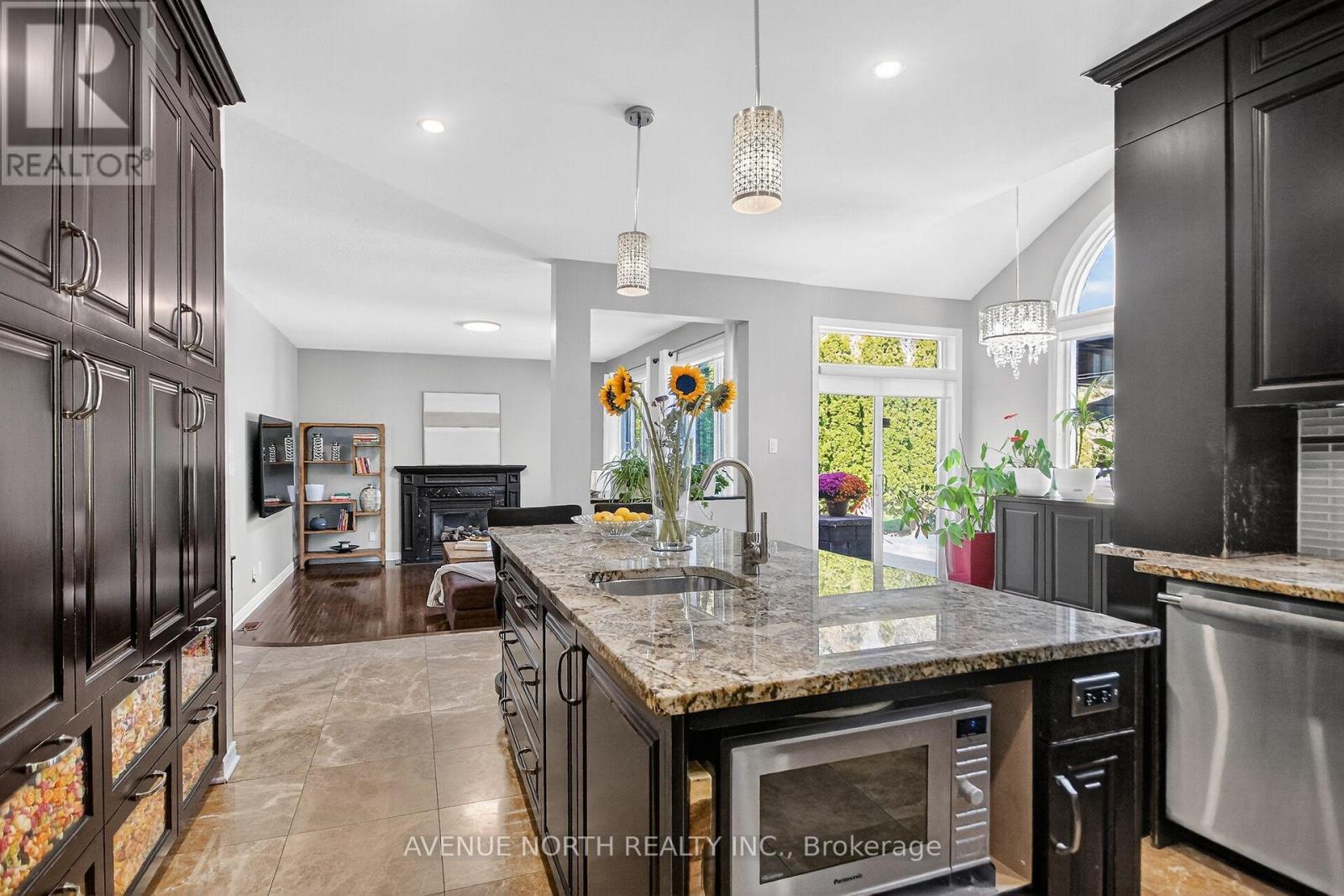 91 Maple Stand Way, Ottawa, Ontario  K2G 6V1 - Photo 10 - X12435862