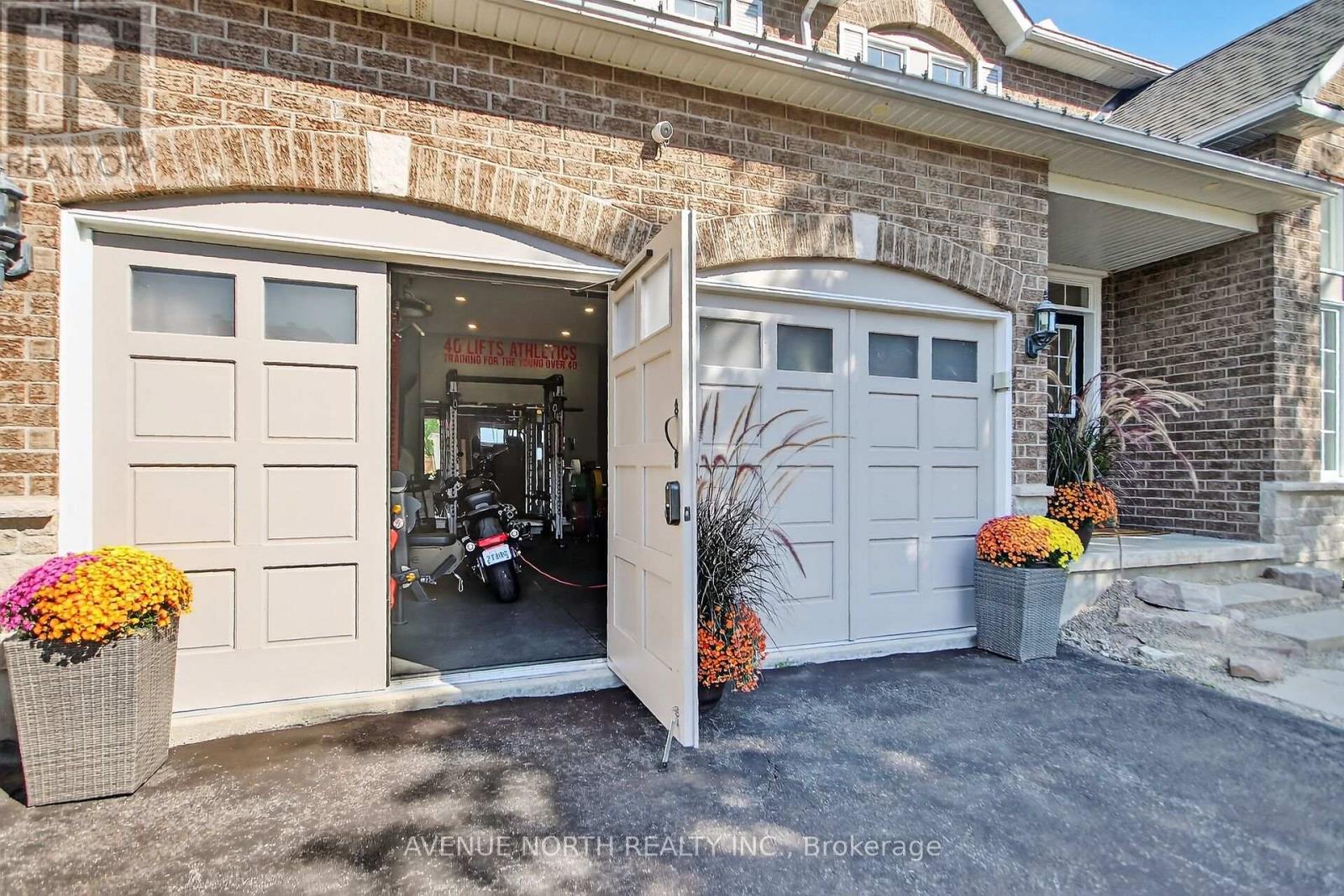 91 Maple Stand Way, Ottawa, Ontario  K2G 6V1 - Photo 2 - X12435862