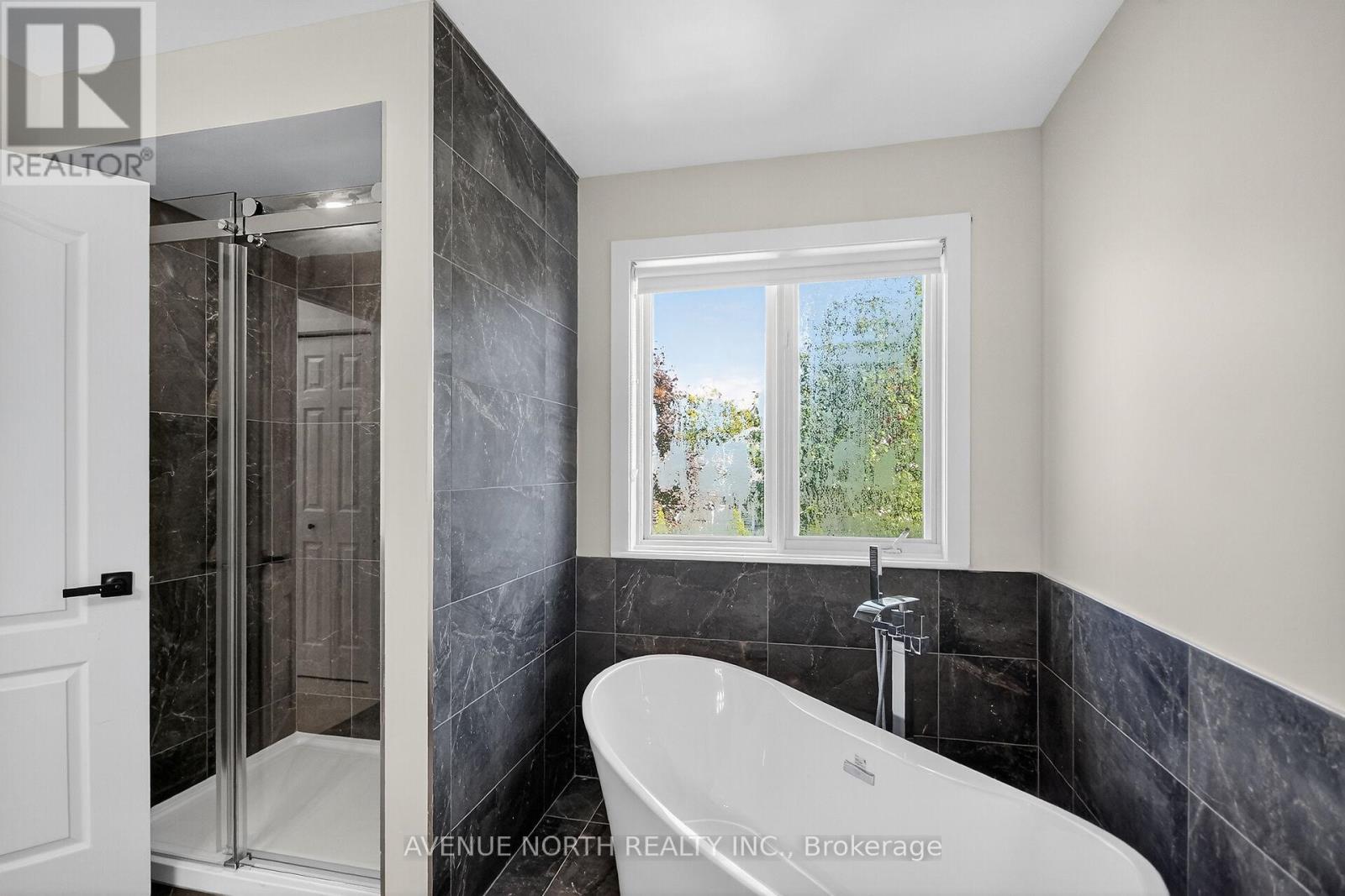 91 Maple Stand Way, Ottawa, Ontario  K2G 6V1 - Photo 28 - X12435862