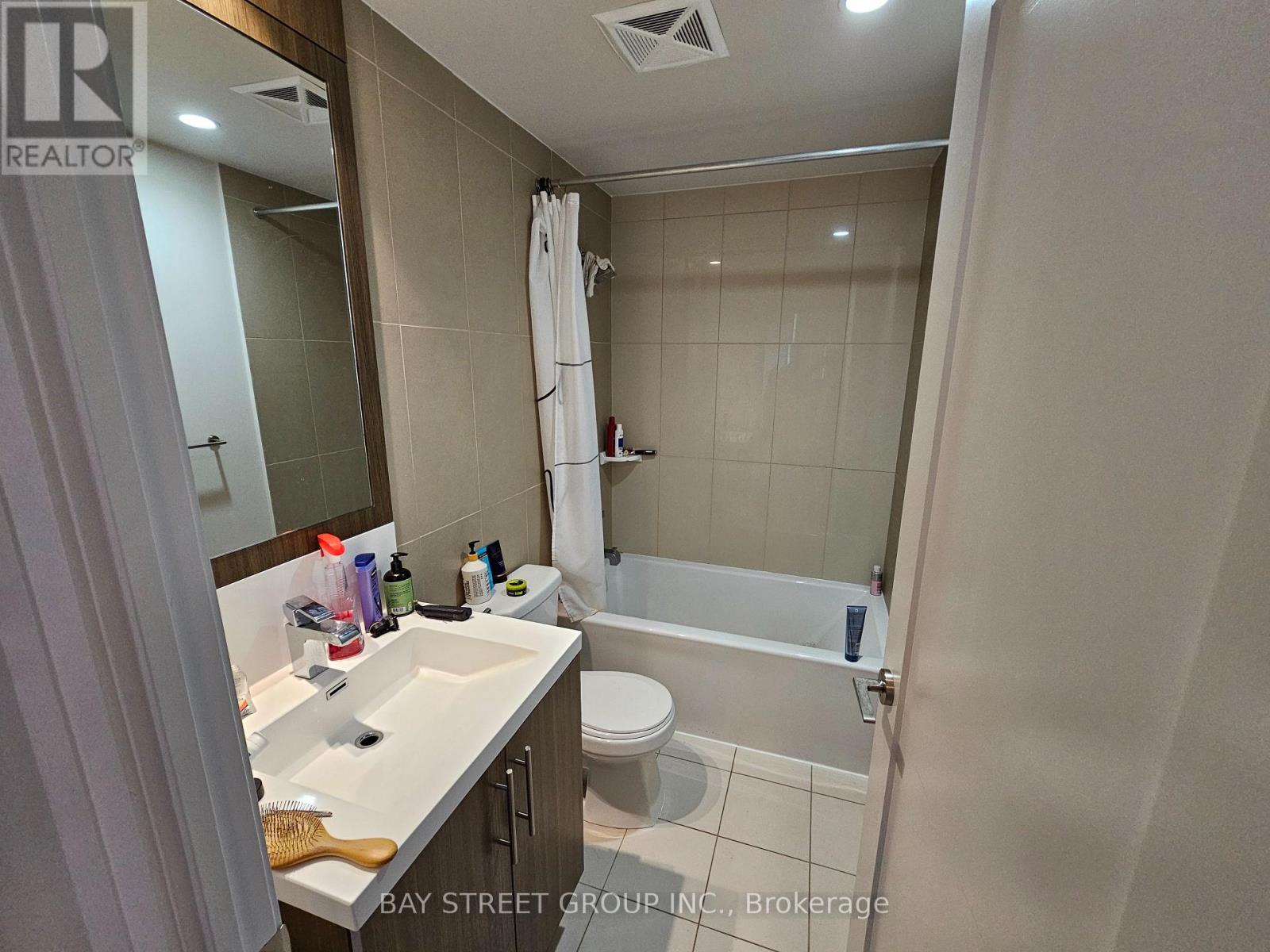 3826 - 5 Sheppard Avenue E, Toronto, Ontario  M2N 0G4 - Photo 17 - C12435868