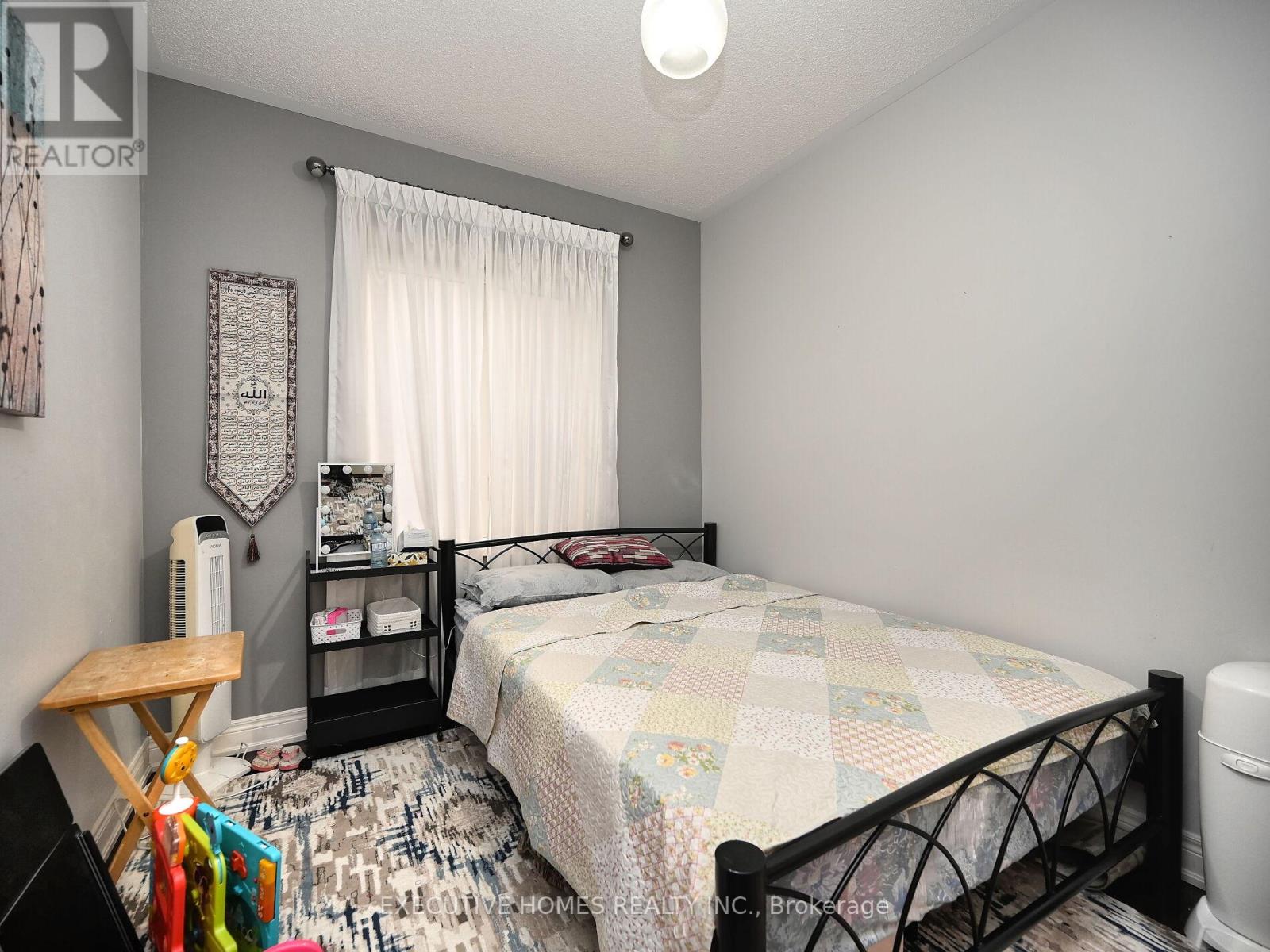 55 Apple Valley Way E, Brampton, Ontario  L5P 3R5 - Photo 18 - W12435861