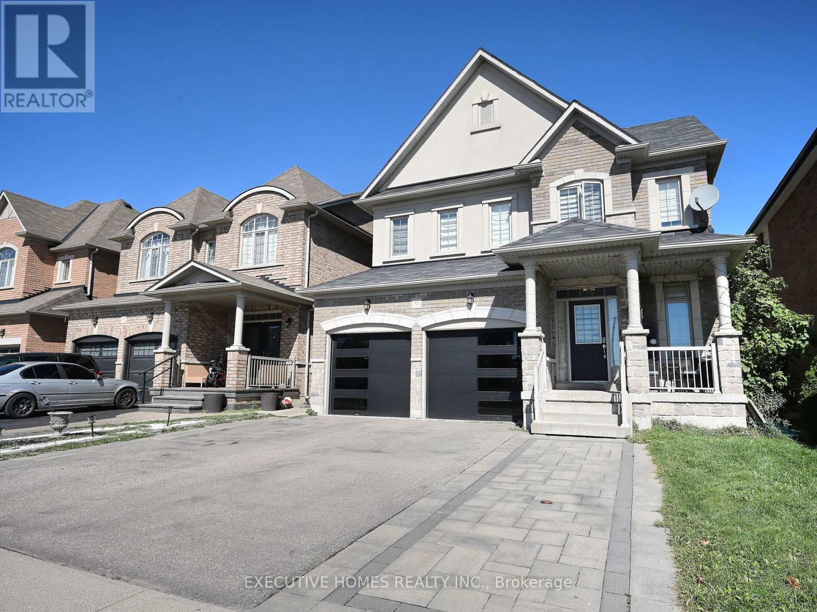 55 Apple Valley Way E, Brampton, Ontario  L5P 3R5 - Photo 2 - W12435861