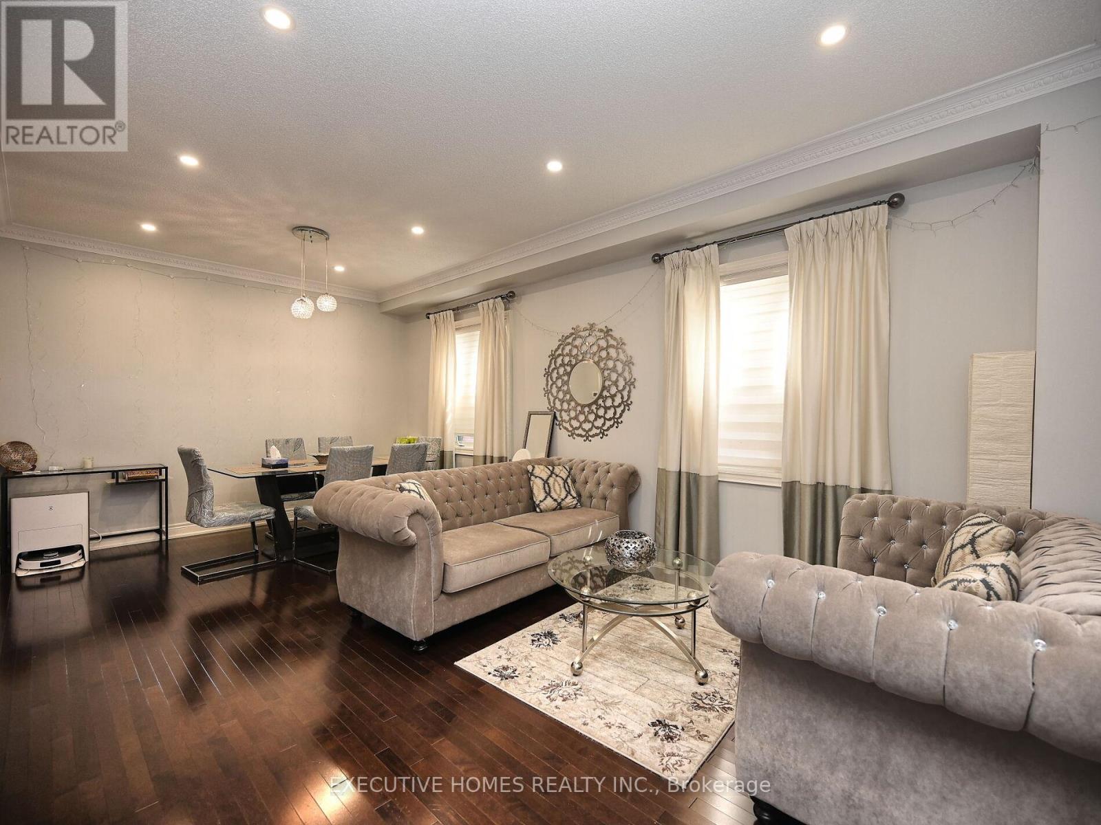 55 Apple Valley Way E, Brampton, Ontario  L5P 3R5 - Photo 7 - W12435861
