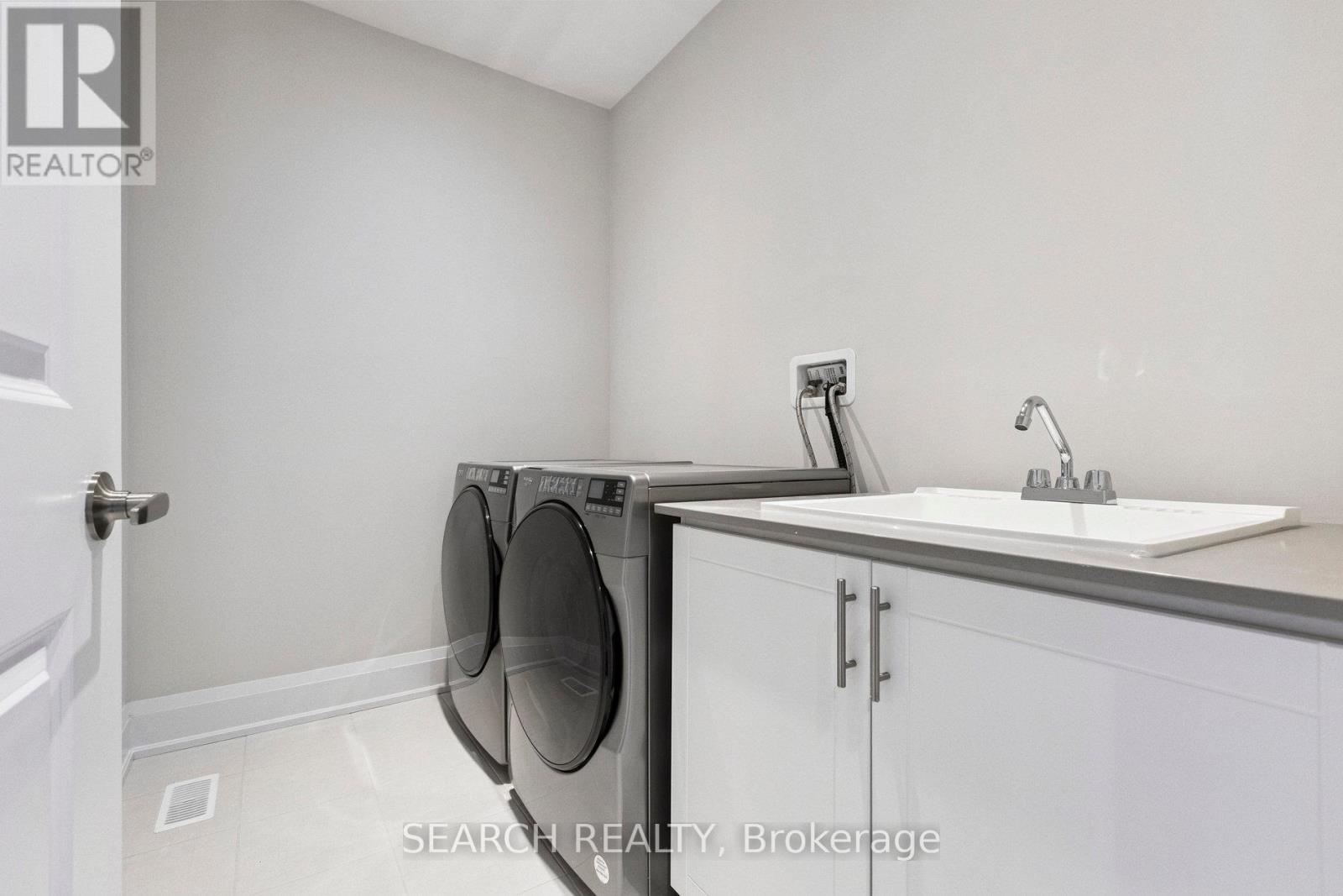 1232 Anthonia Trail, Oakville, Ontario  L6H 7Y9 - Photo 42 - W12435867