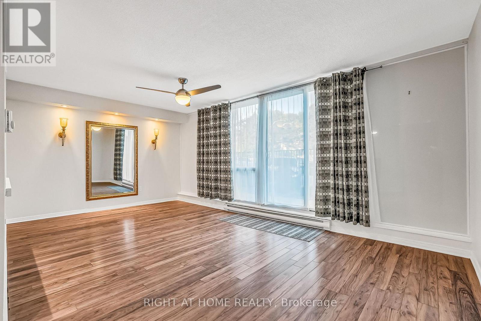110 - 454 Centre Street S, Oshawa, Ontario  L1H 4C2 - Photo 14 - E12435904