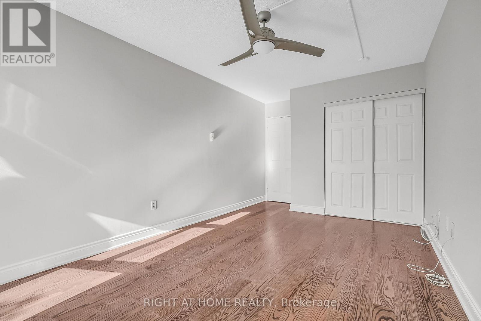 110 - 454 Centre Street S, Oshawa, Ontario  L1H 4C2 - Photo 37 - E12435904