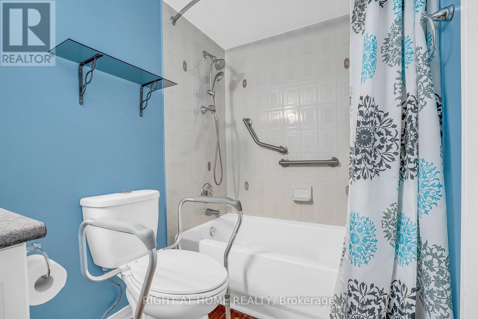 110 - 454 Centre Street S, Oshawa, Ontario  L1H 4C2 - Photo 40 - E12435904