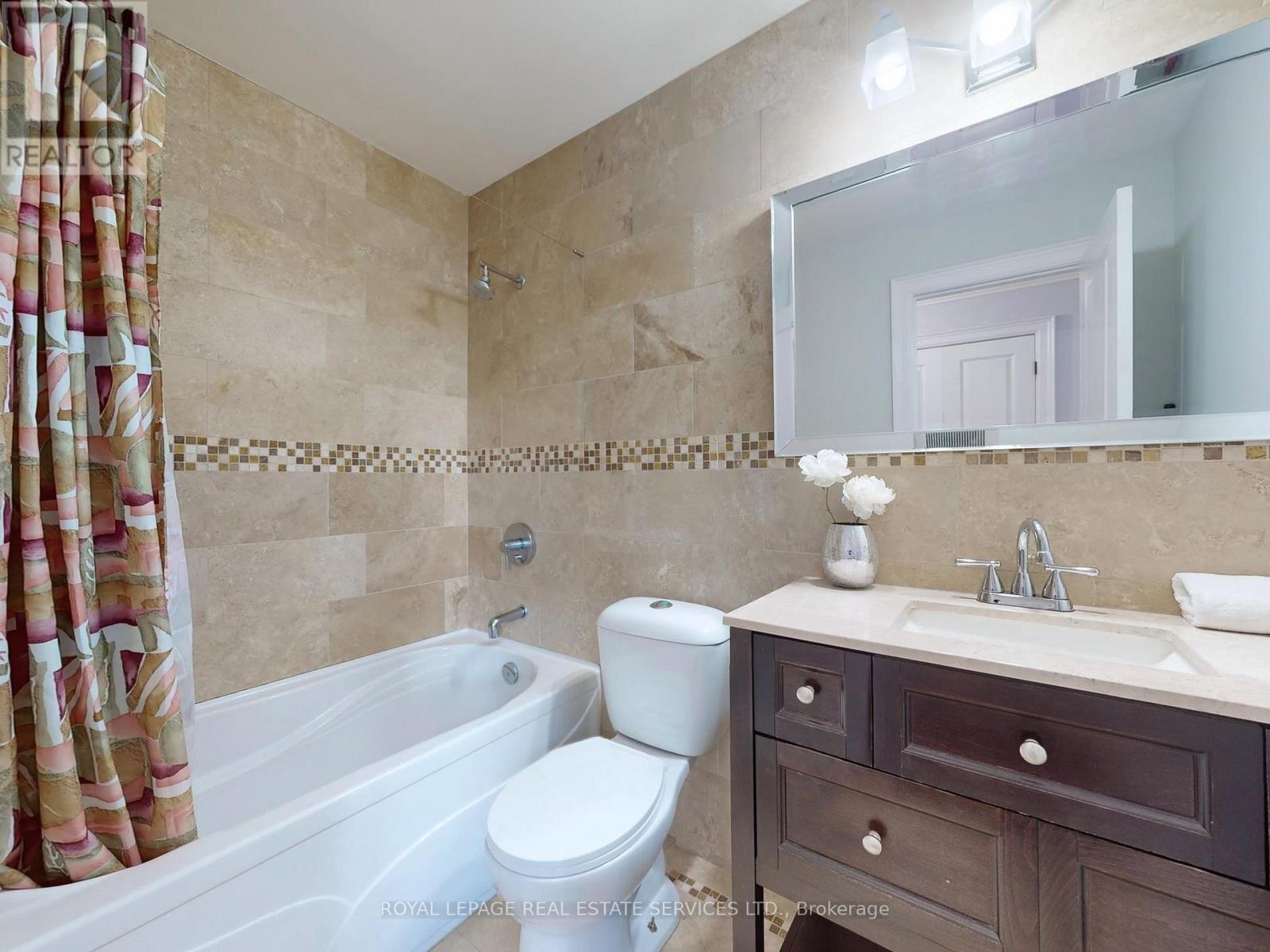 1511 Haig Boulevard, Mississauga, Ontario  L5E 2N2 - Photo 31 - W12434215