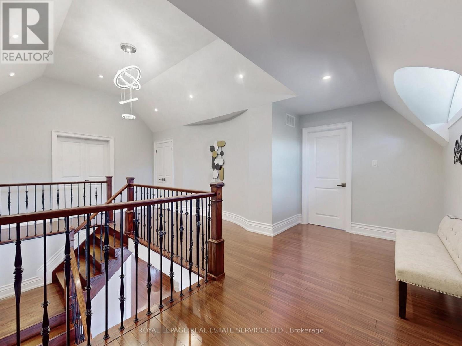 1511 Haig Boulevard, Mississauga, Ontario  L5E 2N2 - Photo 25 - W12434215