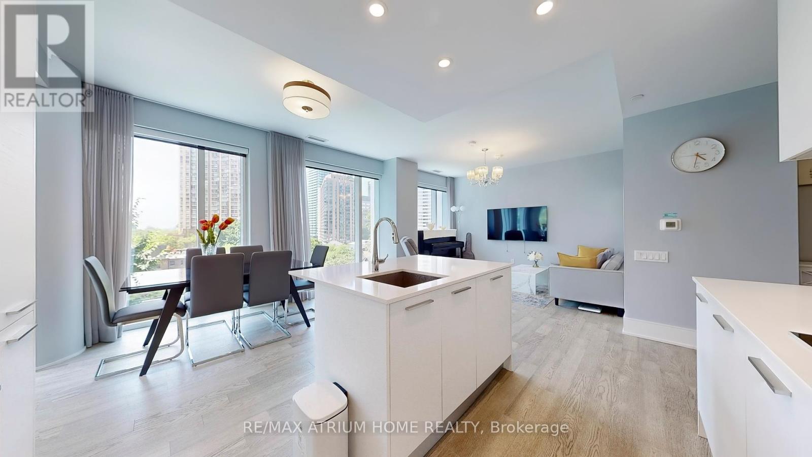715 - 1 Gloucester Street, Toronto, Ontario  M4Y 0C7 - Photo 10 - C12435898