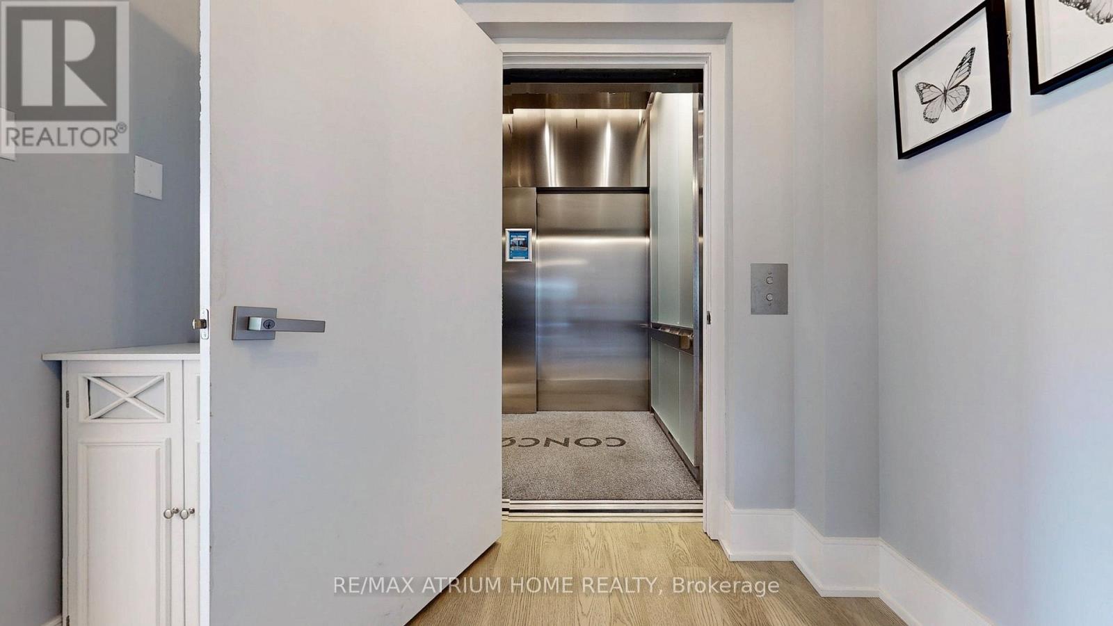 715 - 1 Gloucester Street, Toronto, Ontario  M4Y 0C7 - Photo 4 - C12435898