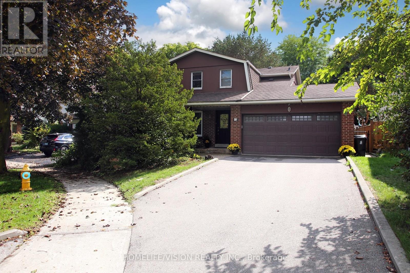12 RELROY COURT E, Toronto, Ontario