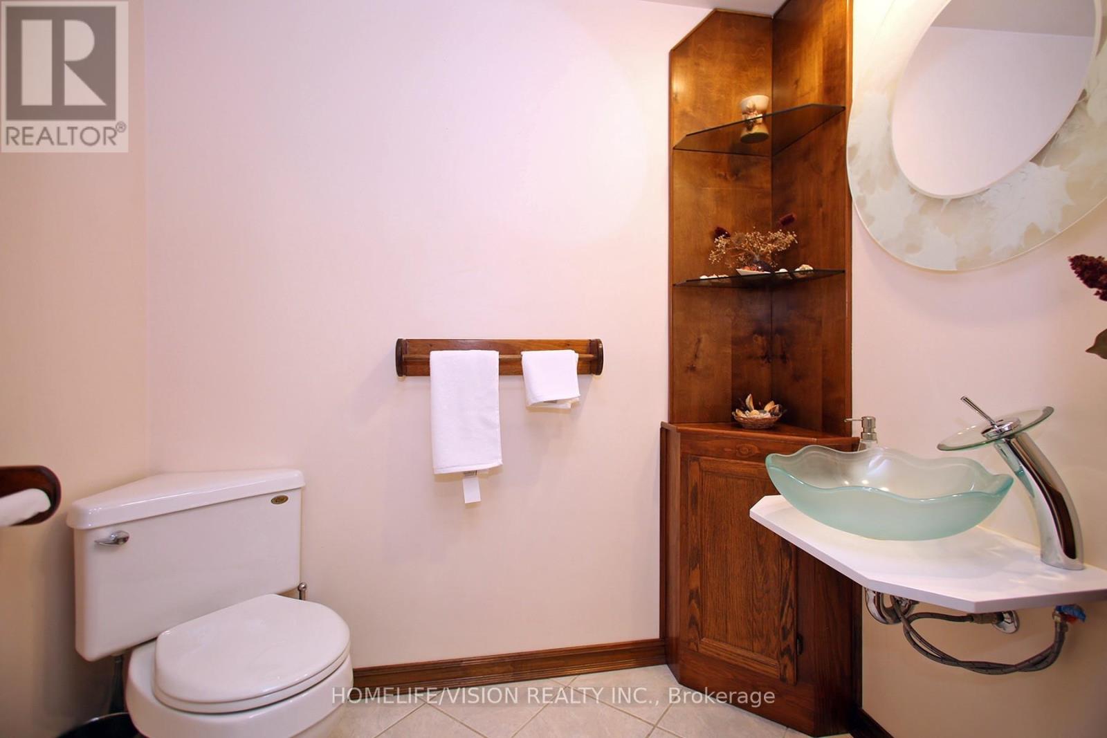 12 Relroy Court E, Toronto, Ontario  M1W 2Y7 - Photo 14 - E12435885
