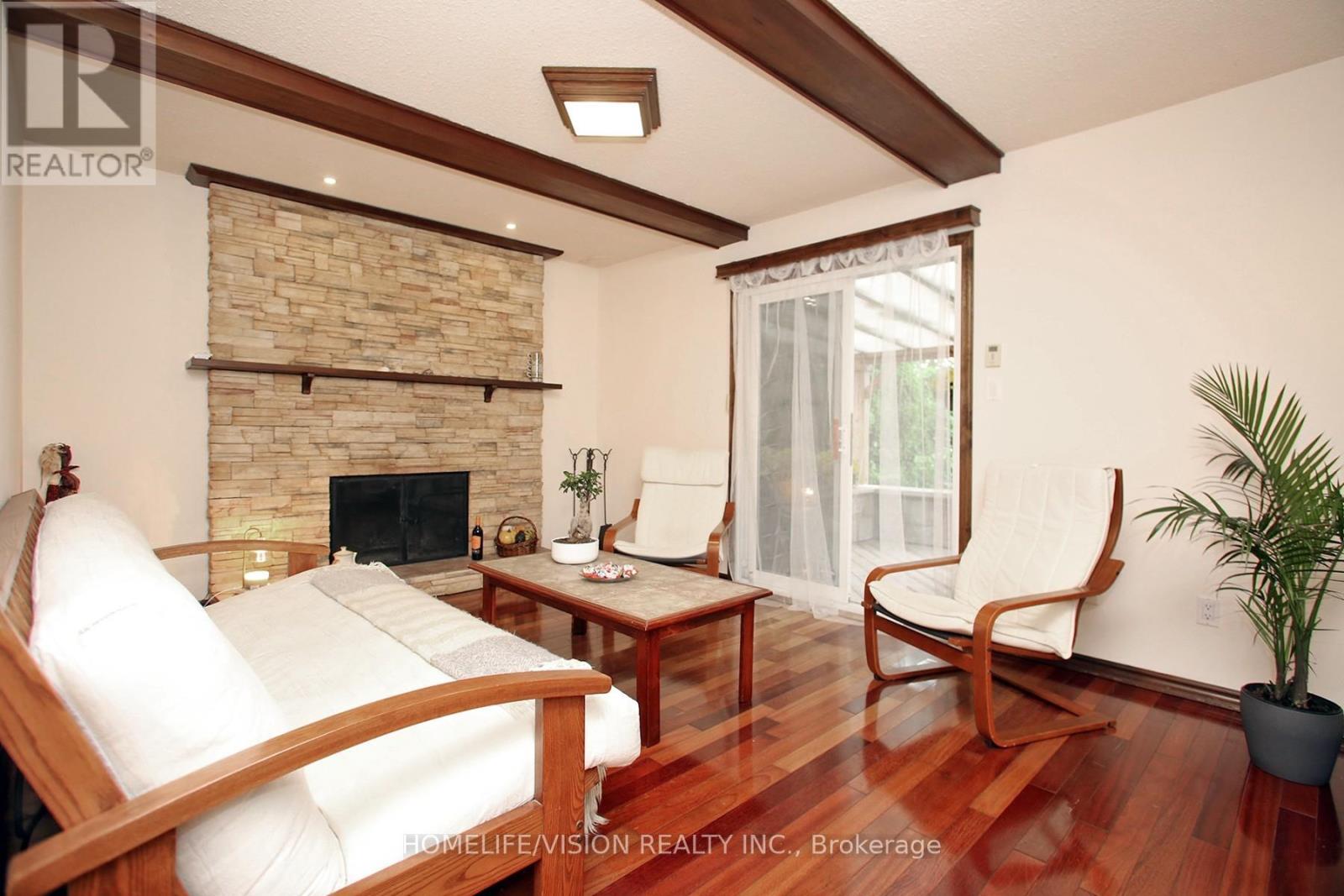 12 Relroy Court E, Toronto, Ontario  M1W 2Y7 - Photo 8 - E12435885