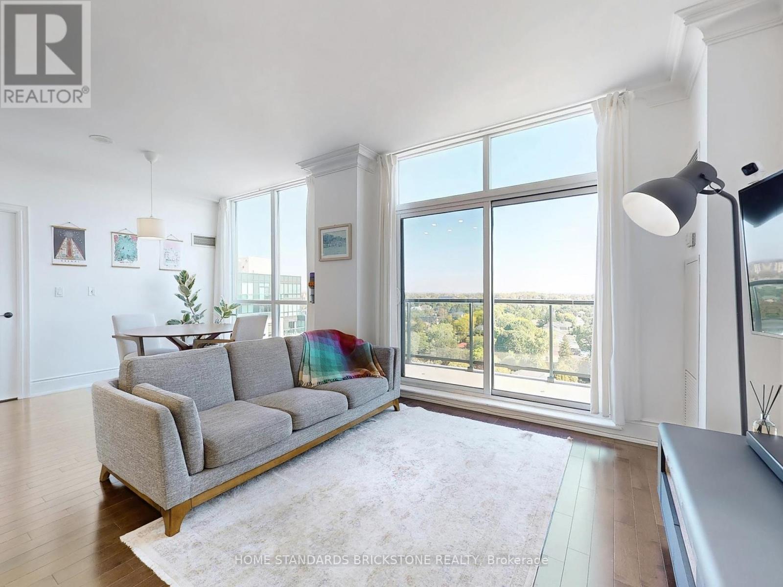 Ph211 - 18 Harding Boulevard, Richmond Hill, Ontario  L4C 0T3 - Photo 6 - N12435888