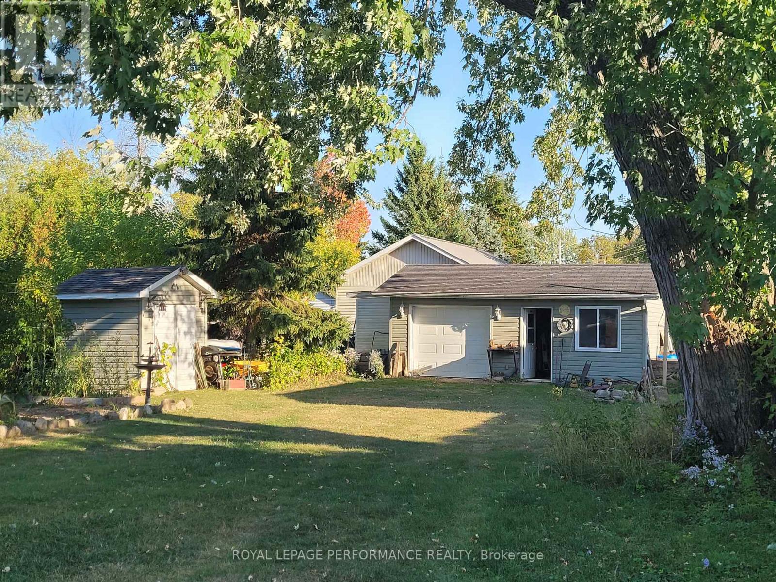 975 Queen Street, Champlain, Ontario  K0B 1K0 - Photo 23 - X12435934