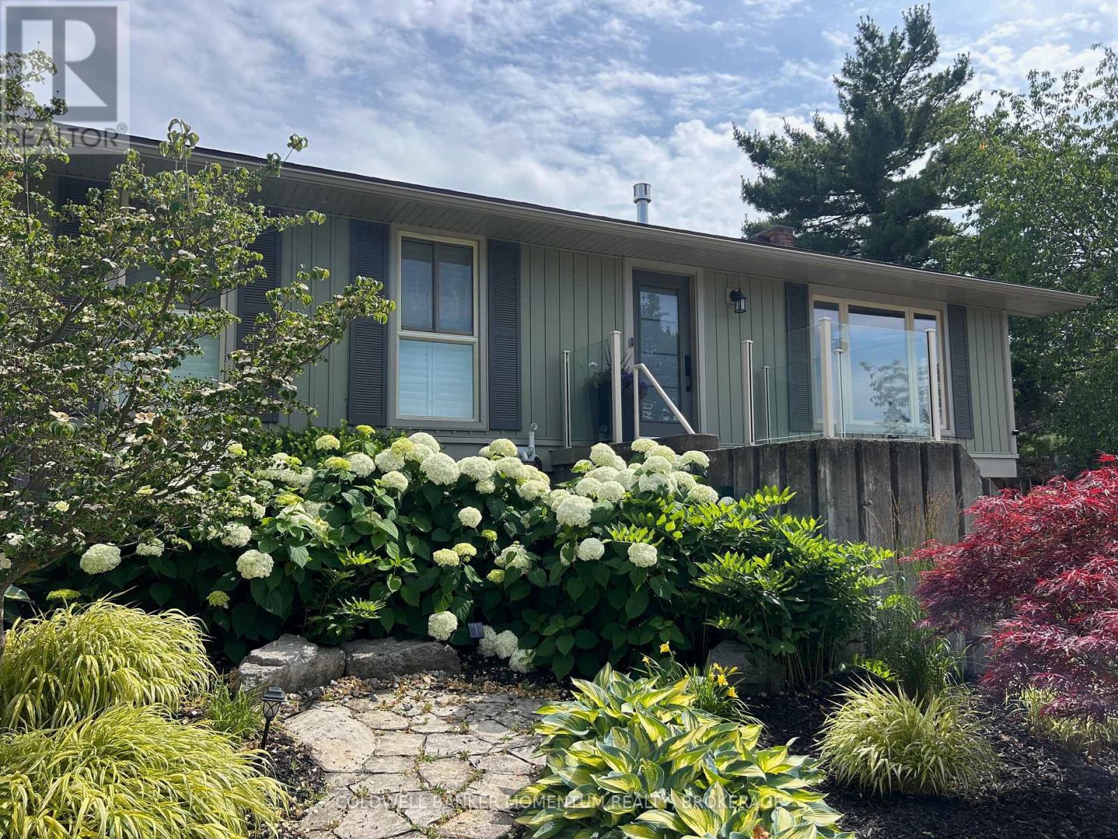 15 The Cedars, St. Catharines, Ontario  L2M 6M7 - Photo 9 - X12435915
