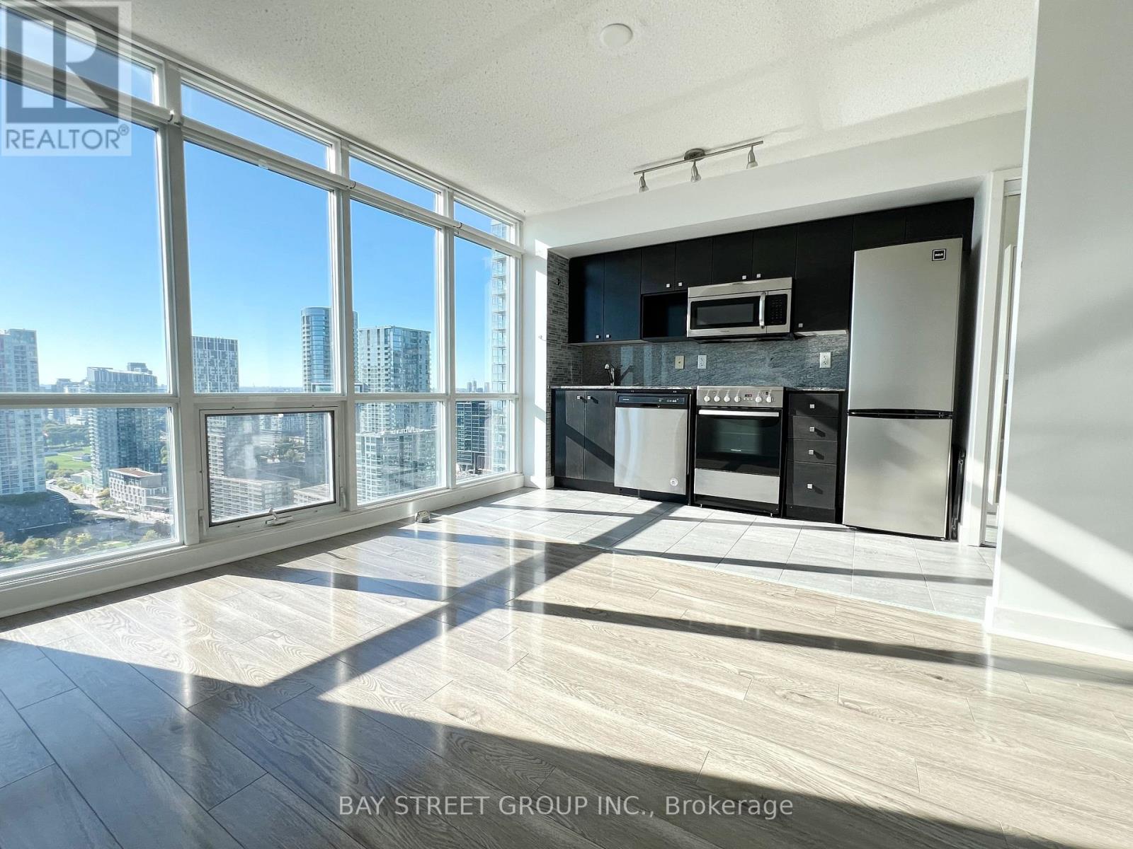 3716 - 11 Brunel Court, Toronto, Ontario  M5V 3Y3 - Photo 2 - C12435938