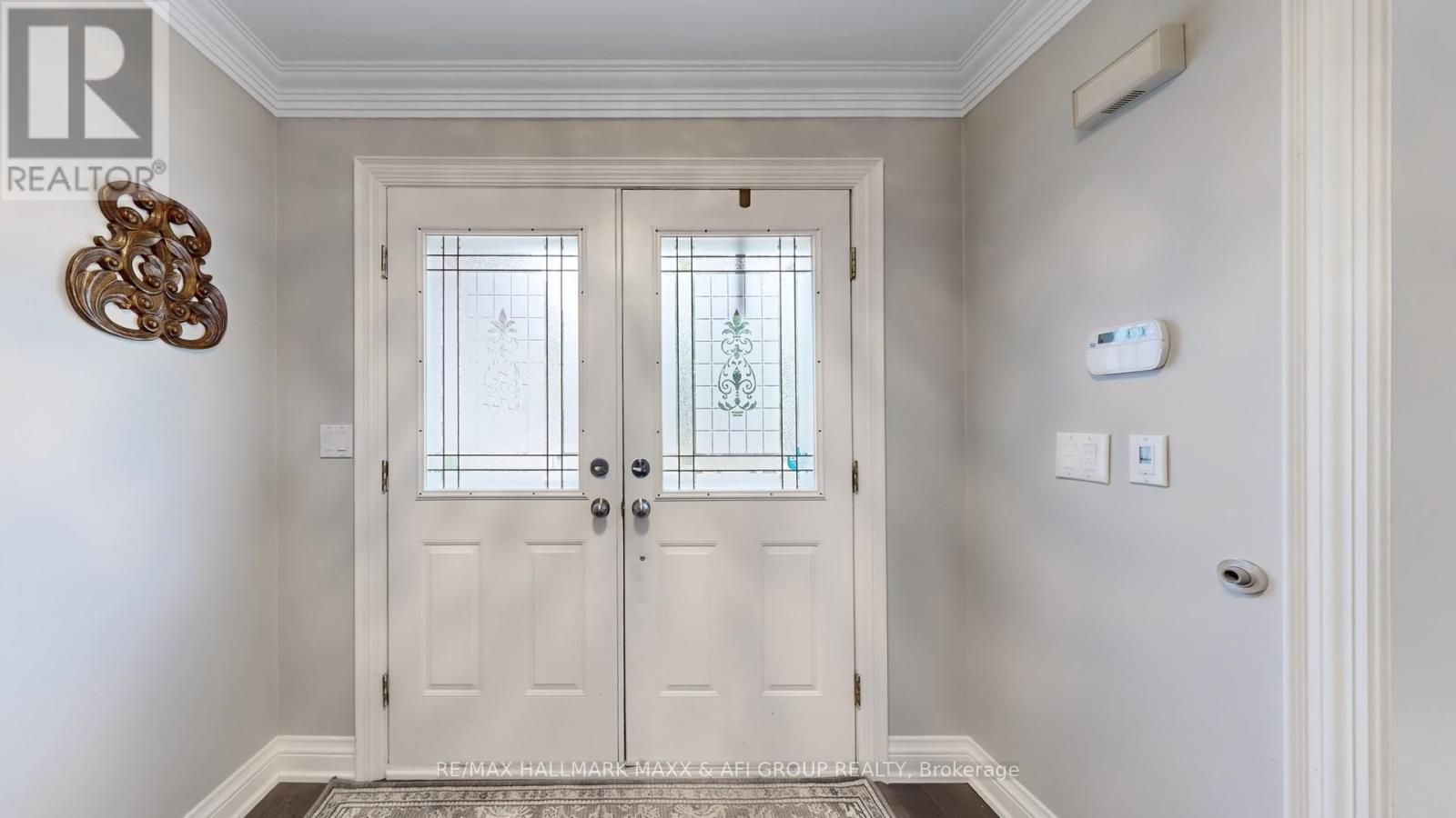 62 Corner Ridge Road, Aurora, Ontario  L4G 6L3 - Photo 2 - N12435929