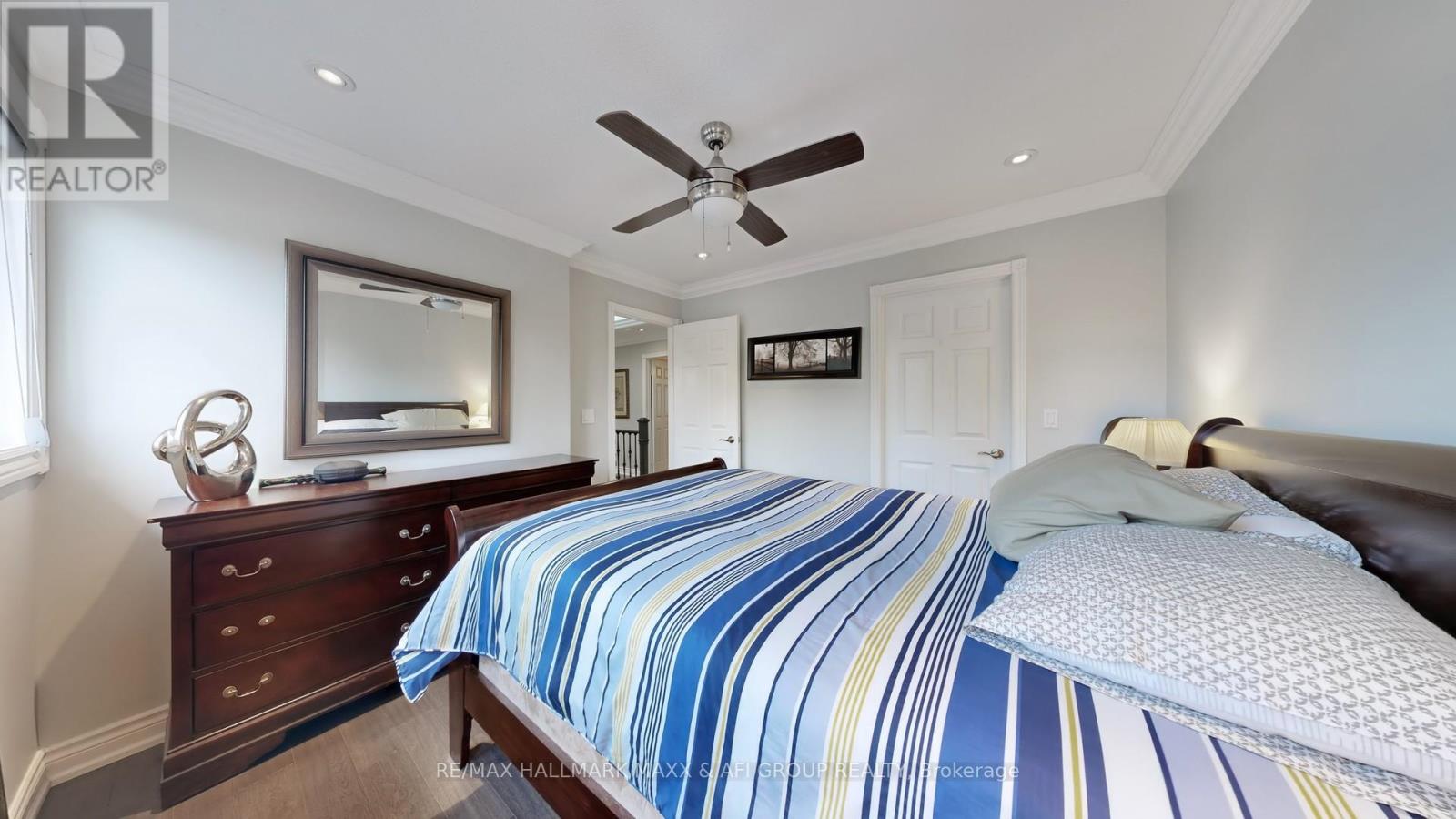 62 Corner Ridge Road, Aurora, Ontario  L4G 6L3 - Photo 30 - N12435929