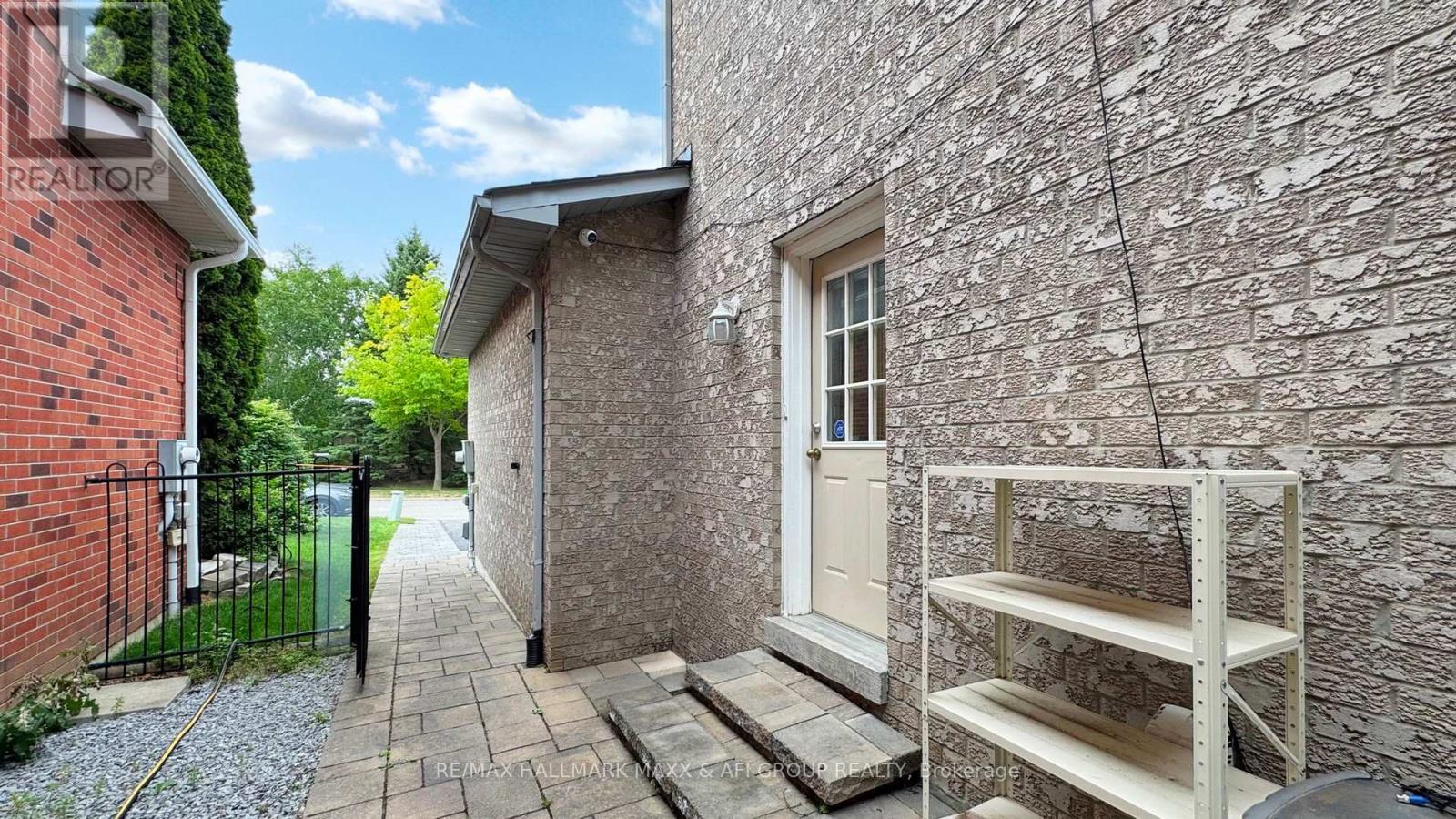 62 Corner Ridge Road, Aurora, Ontario  L4G 6L3 - Photo 49 - N12435929