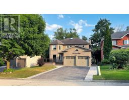 62 CORNER RIDGE ROAD, Aurora, Ontario