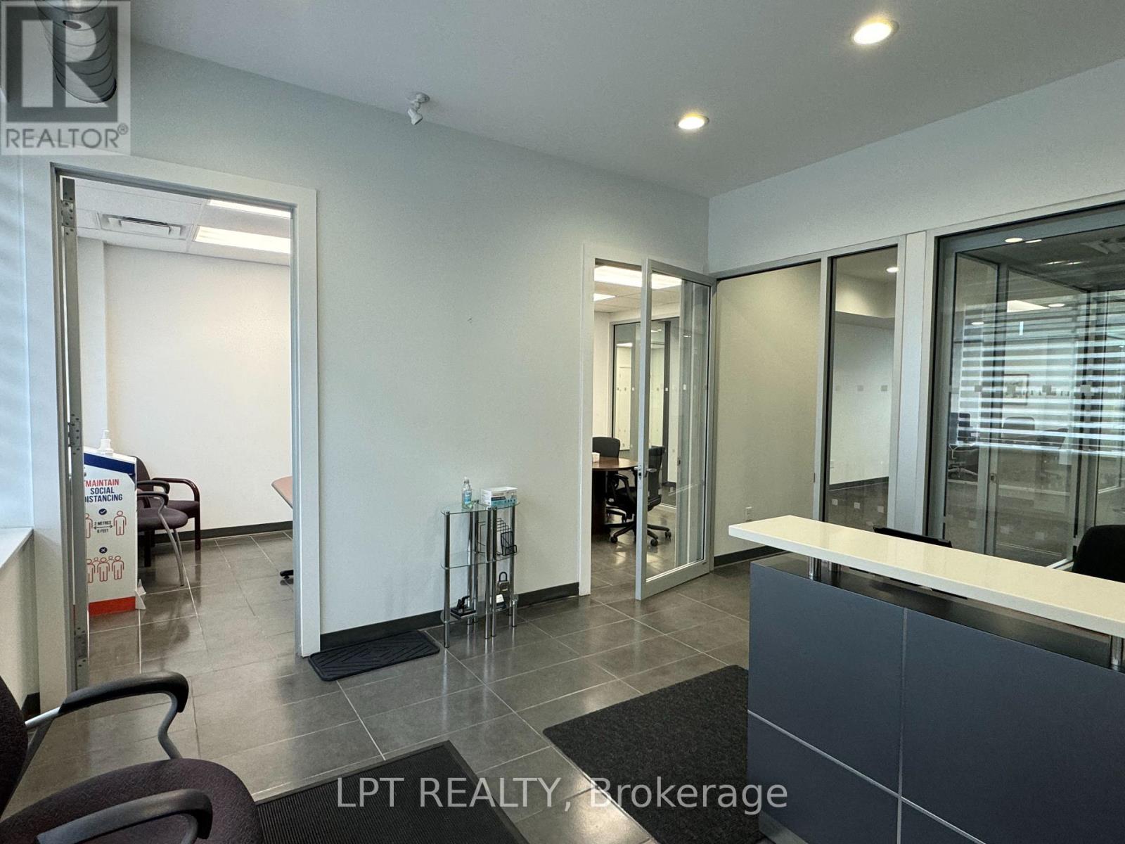 1 - 57 Collier Street, Barrie, Ontario  L4M 1G7 - Photo 7 - S12435932