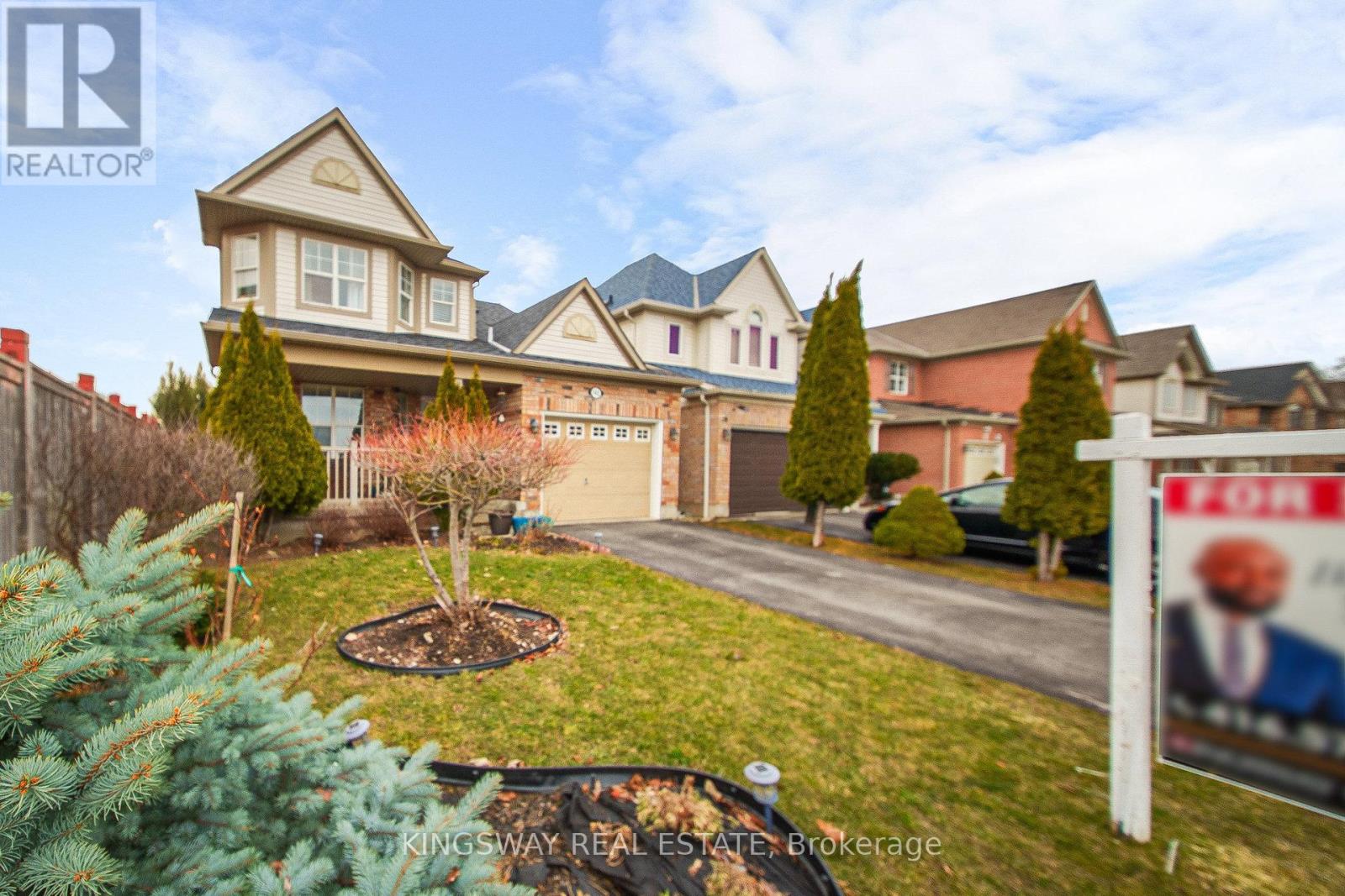 142 VALLEYWAY DRIVE, Brampton, Ontario