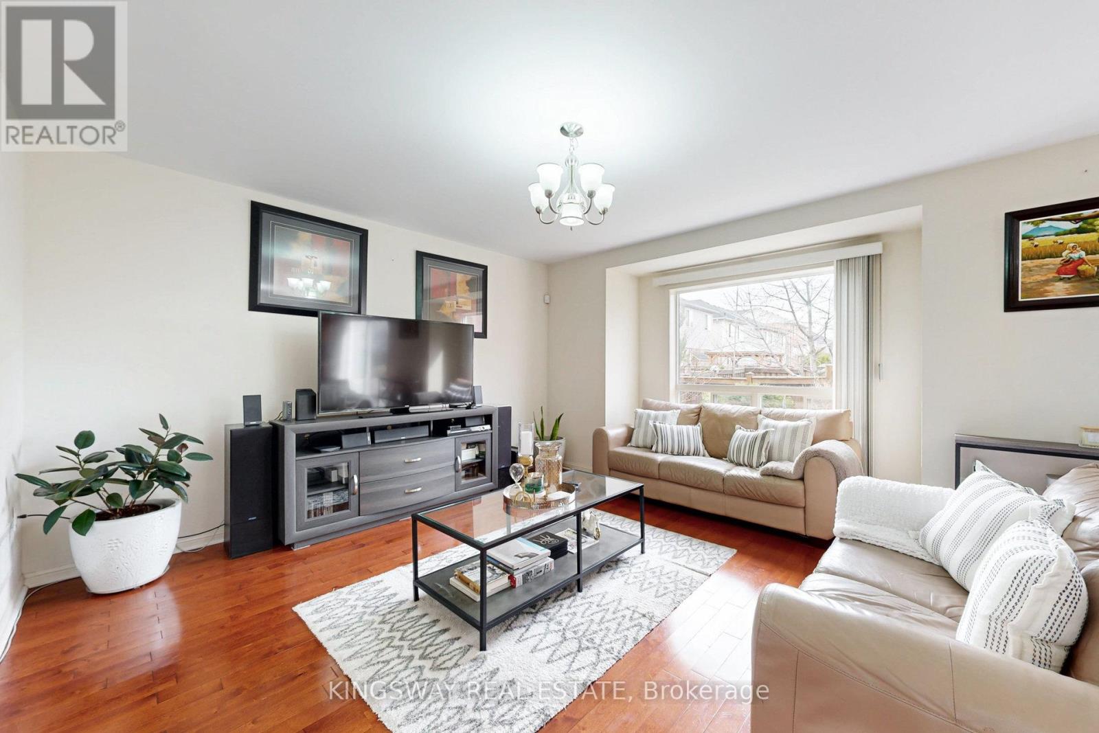 142 Valleyway Drive, Brampton, Ontario  L6X 0N3 - Photo 12 - W12435925