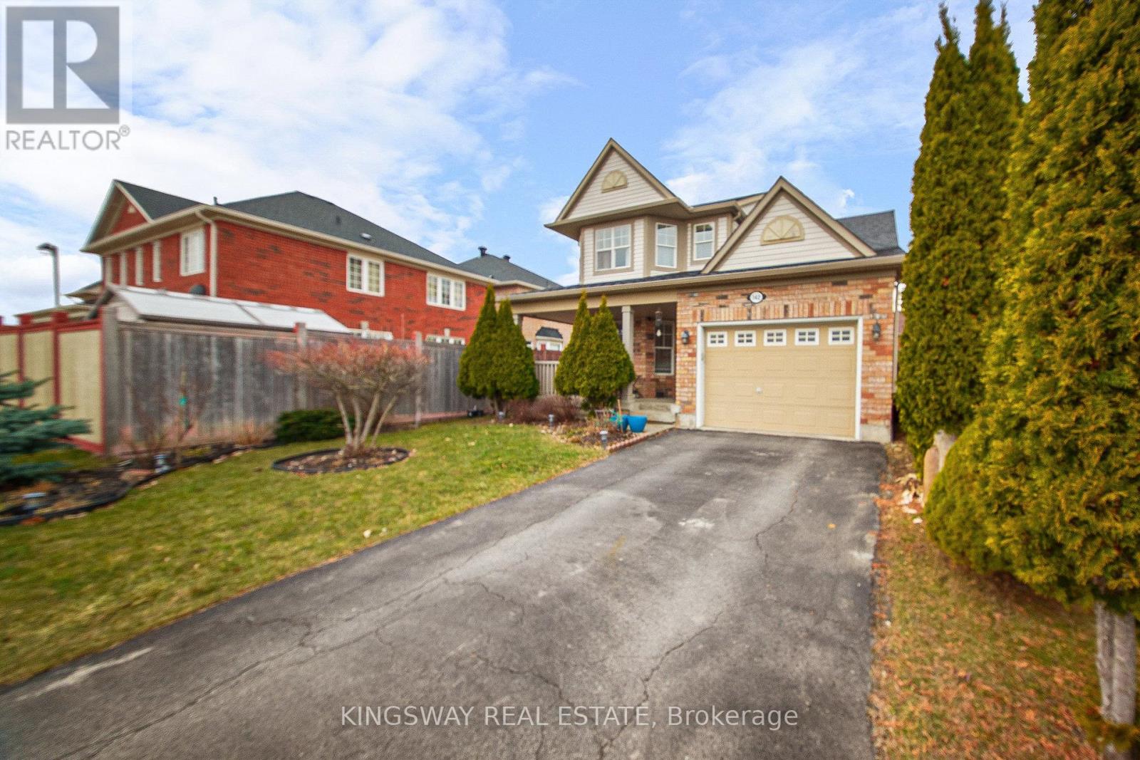 142 Valleyway Drive, Brampton, Ontario  L6X 0N3 - Photo 2 - W12435925