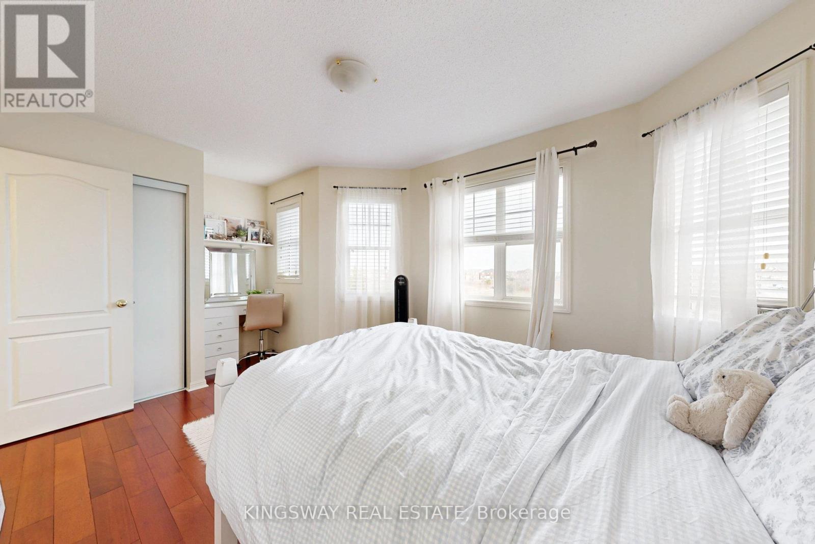 142 Valleyway Drive, Brampton, Ontario  L6X 0N3 - Photo 28 - W12435925
